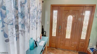 836 Livingston Rd in Elizabeth, NJ - Building Photo - Building Photo