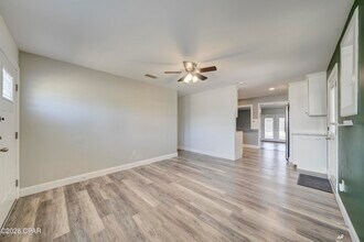 3105 W 21st Ct in Panama City, FL - Building Photo - Building Photo