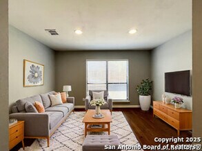 6607 Honey Hill in San Antonio, TX - Building Photo - Building Photo