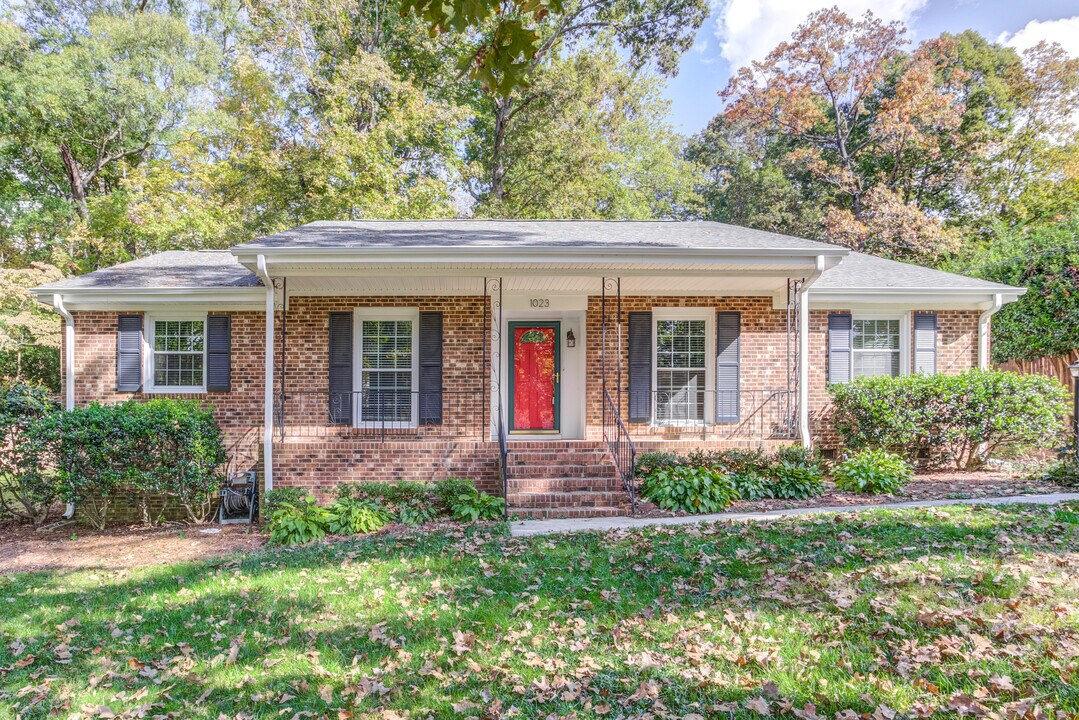 1023 Pamlico Dr in Cary, NC - Building Photo