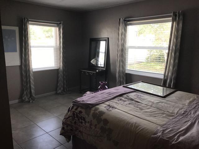 438 N 7th St in Fort Pierce, FL - Building Photo - Building Photo