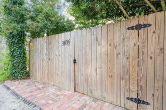 3406 E Broad St in Richmond, VA - Building Photo - Building Photo