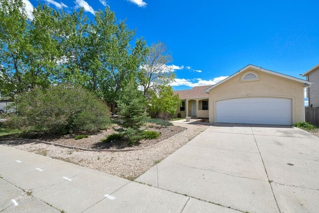 property at 4255 Ramblewood Dr
