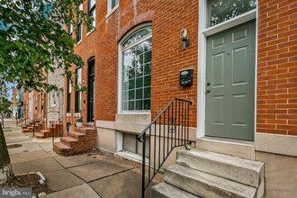 3018 O'Donnell St in Baltimore, MD - Building Photo - Building Photo