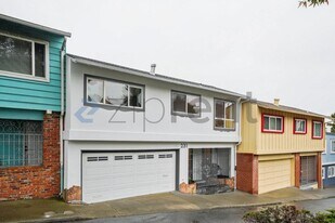 231 Marietta Dr in San Francisco, CA - Building Photo