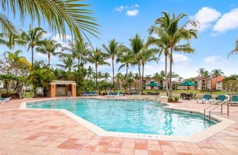1260 Wildwood Lakes Blvd in Naples, FL - Building Photo - Building Photo