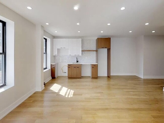 property at 12 Crown St