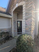 111 W Kentwick Pl in Conroe, TX - Building Photo - Building Photo