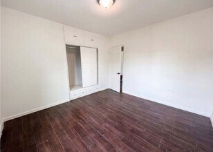 11950 Lee Ave in Adelanto, CA - Foto de edificio - Building Photo