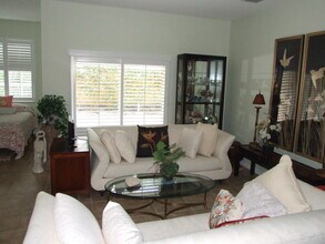 156 Village Blvd in Tequesta, FL - Building Photo - Building Photo