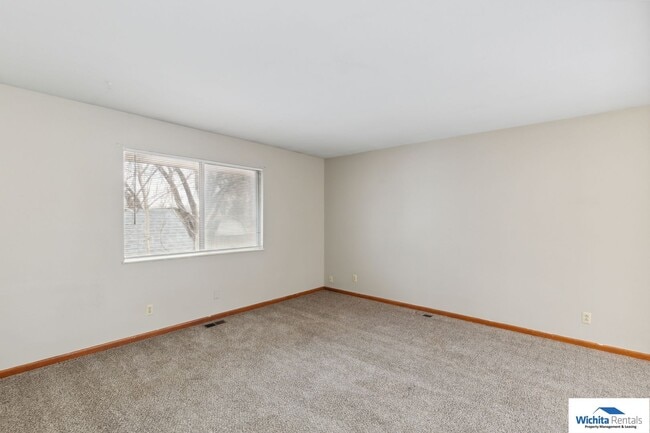 807-807 S Erie St in Wichita, KS - Building Photo - Building Photo