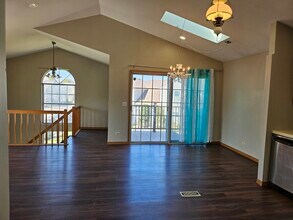 640 Le Parc Cir in Buffalo Grove, IL - Building Photo - Building Photo