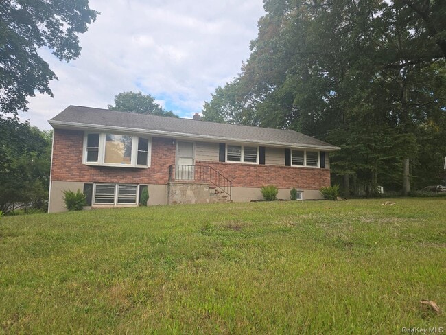property at 27 Floral Dr