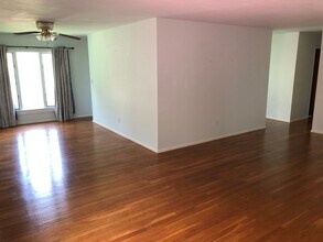 1448 Hanshaw Rd in Ithaca, NY - Building Photo - Building Photo