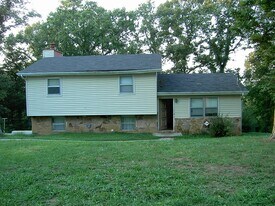 2322 Chukar Rd in Knoxville, TN - Building Photo