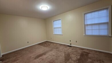 401 Advocate Ct in Newport News, VA - Building Photo - Building Photo