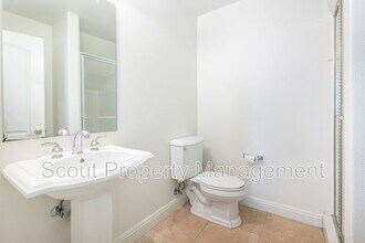 41829 St Thomas Ct in Temecula, CA - Building Photo - Building Photo