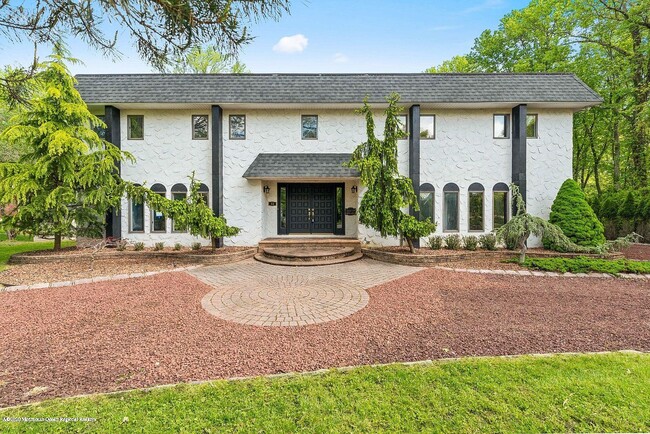 property at 33 Heath Ave