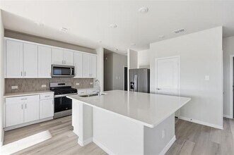 609 Clover Crk Dr in McKinney, TX - Building Photo - Building Photo