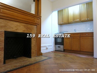 249 W 102nd St in New York, NY - Building Photo