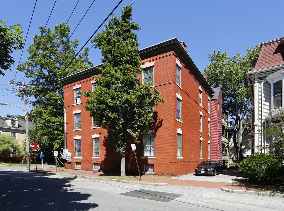 87 Emery St in Portland, ME - Building Photo