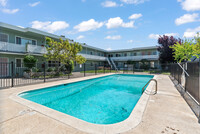 Country Club in San Jose, CA - Building Photo - Building Photo