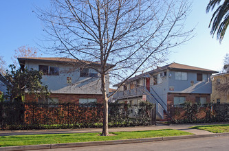 3641-3643 2nd Ave in Sacramento, CA - Building Photo - Building Photo