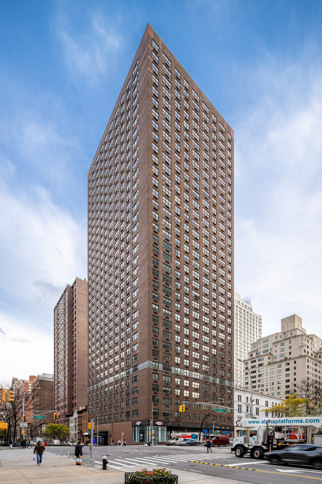 The Wellesley in New York, NY - Foto de edificio - Building Photo