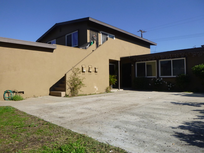 ROSEWOOD in Santa Ana, CA - Building Photo - Other