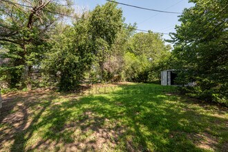 2214 E Random in Wichita, KS - Building Photo - Building Photo