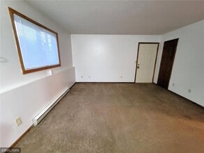 1325 Henry St in Prescott, WI - Building Photo - Building Photo