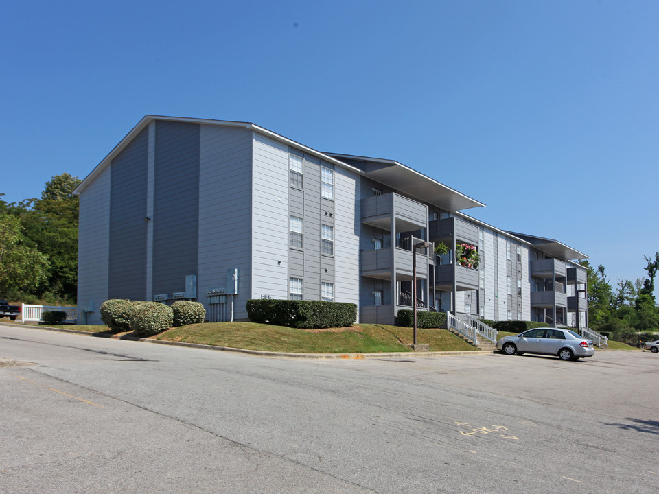 Fulton Ridge Apartments in Fultondale, AL - Building Photo