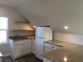 1133 7th St in Eureka, CA - Building Photo - Building Photo