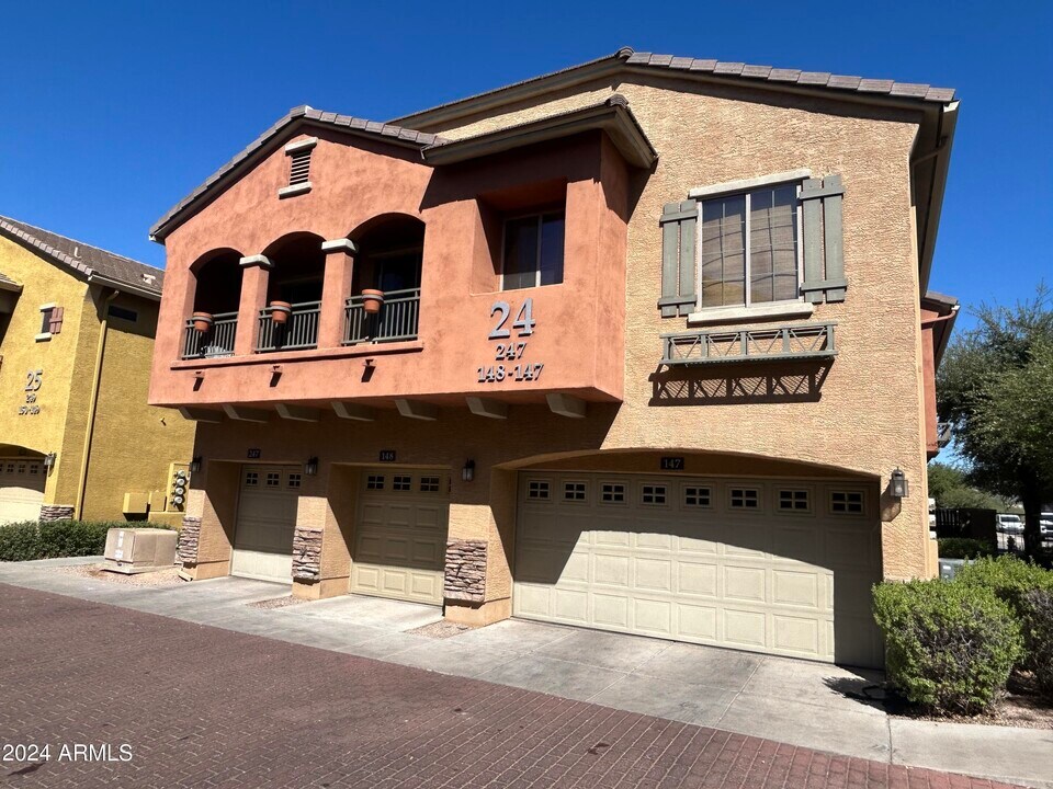 17150 N 23rd St-Unit -148 in Phoenix, AZ - Building Photo