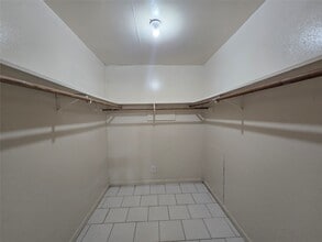 3714 Ave S in Galveston, TX - Foto de edificio - Building Photo