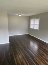 526 E Wilson Ave in Peoria, IL - Building Photo - Building Photo