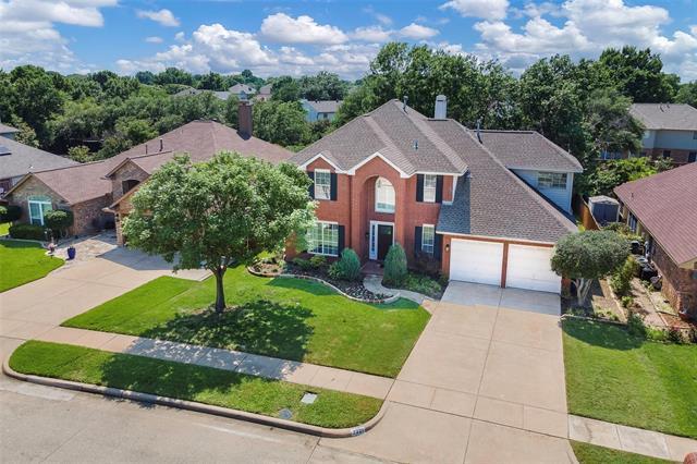 2221 Bennington Ave in Flower Mound, TX - Building Photo