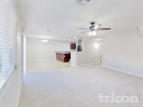 396 W Corriente Ct in San Tan Valley, AZ - Foto de edificio - Building Photo