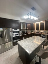 68 Povey Rd in Fergus, ON - Building Photo - Building Photo