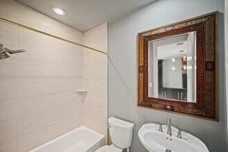 1813 Dart St in Houston, TX - Building Photo - Building Photo