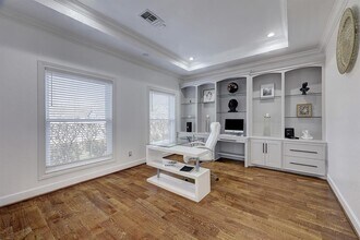 6213 San Felipe St in Houston, TX - Building Photo - Building Photo
