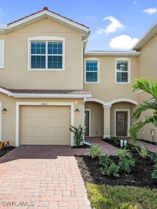 2871 Blossom Wy in Naples, FL - Building Photo