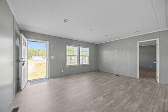 944 Merrimon Rd in Beaufort, NC - Building Photo - Building Photo