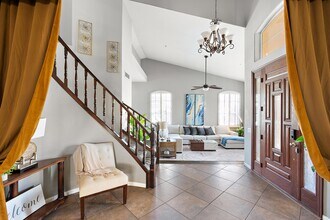 13010 E Shangri La Rd in Scottsdale, AZ - Building Photo - Building Photo