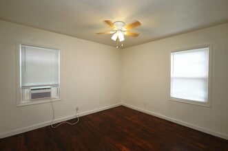1705 Clover Dr in Valdosta, GA - Building Photo - Building Photo