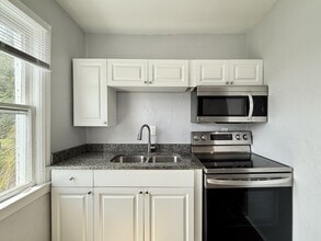 711 18th Ave S in St. Petersburg, FL - Building Photo - Building Photo