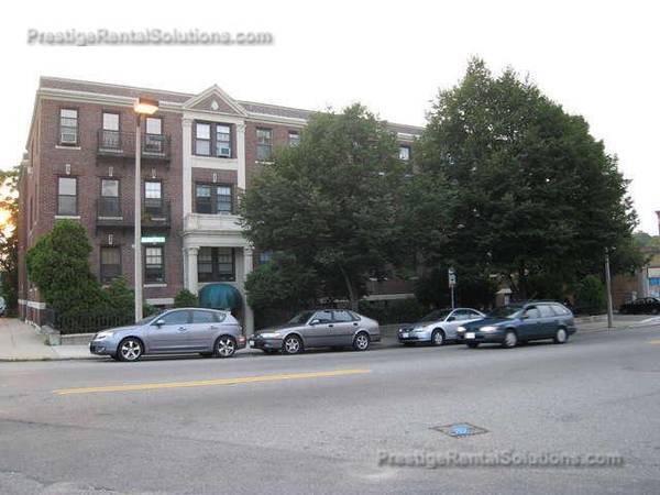 189 Chestnut Hill Ave, Unit 1 in Boston, MA - Building Photo - Building Photo