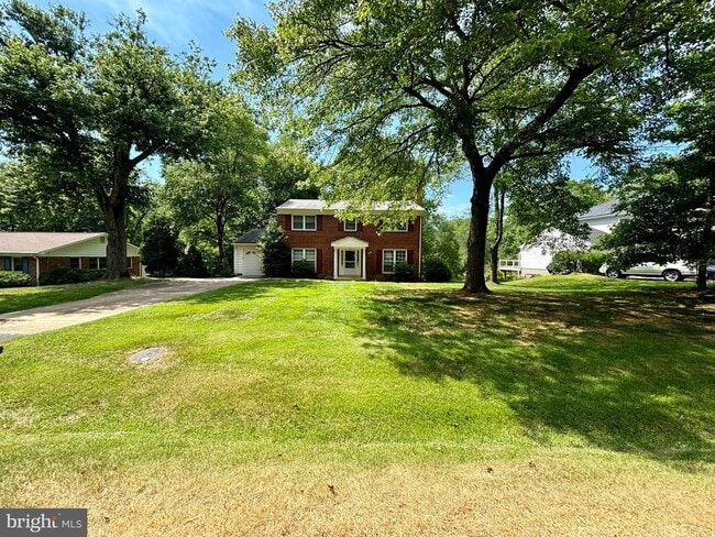 3124 Wynford Dr in Fairfax, VA - Building Photo - Building Photo
