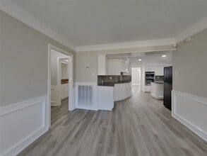 15806 Crystal Brook Dr in Houston, TX - Building Photo - Building Photo