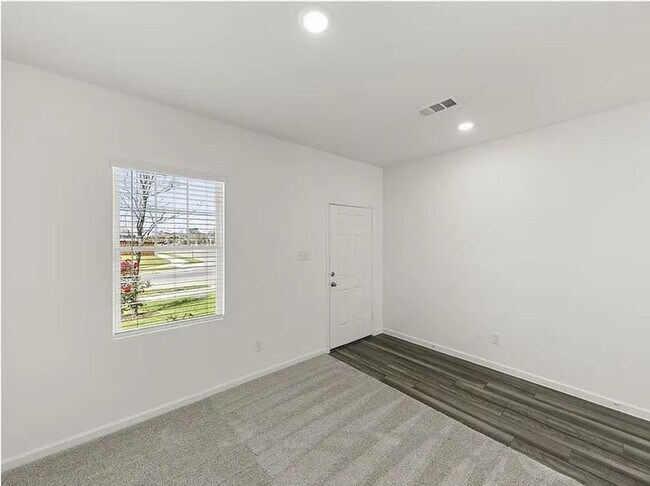 1828 McCree St in Heath, TX - Building Photo - Building Photo